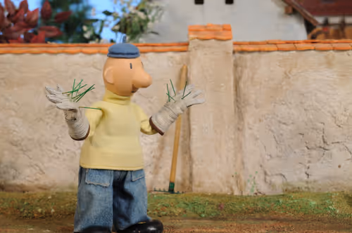 Item #67884684580000074327346298875518453173974318045294492727166388166057997107201 Media