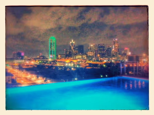 Item #102287863212882690095268540385346518351370886972702562396604352438239095685121 Media