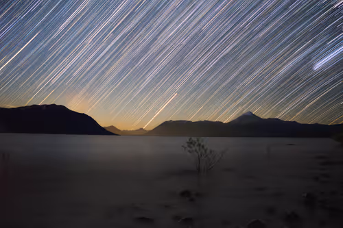 Item #23994447137093273447710670697087016153262800744699282660931118963350516531201 Media