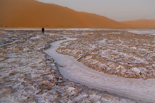 Item #12333759371985289416686528618250941787801478820548931806244366495432298201089 Media