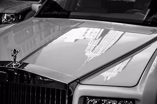 Item #110852837445052671113376188550591799335850901857151089489858941768399656583169 Media