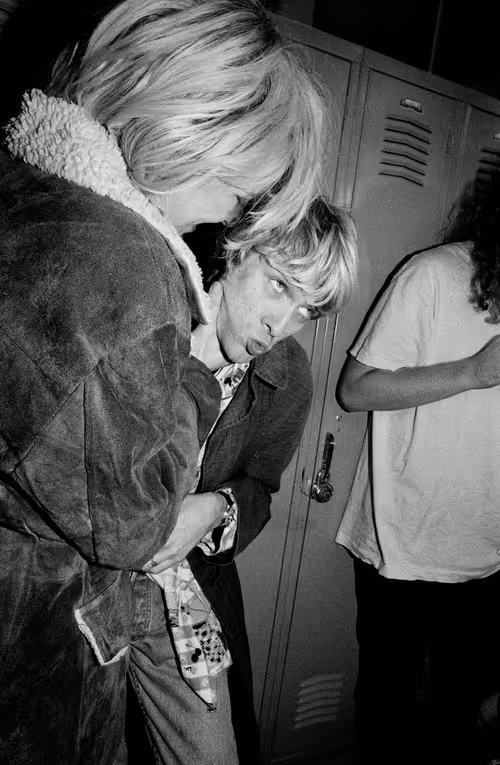 Item #24460042610638516058947371250238633898033226268786963695065259062734228553729 Media