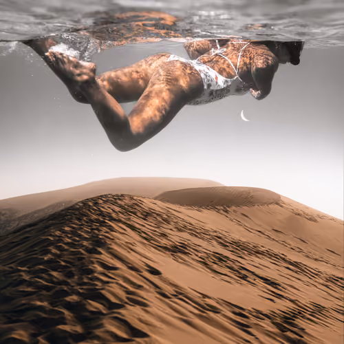 Desert-dive