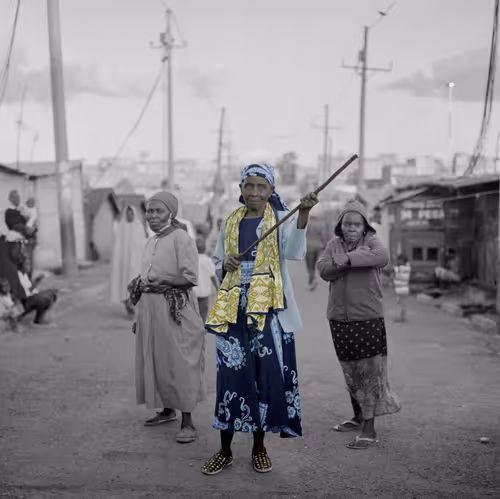 Item #109162157552346088047496633038404394118504199992061596446112929786549594226689 Media