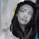 Figurative paintings | Fragile