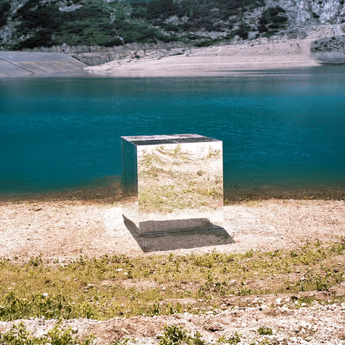 Item #77420488806397133330525240221901748923623733359161899369760968663237723684865 Media