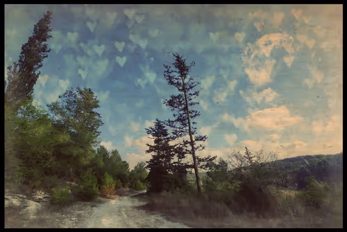 Item #1448819722811812157553440872911488319417736624981688873626406956306463195137 Media