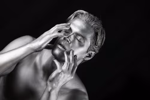 Item #105716535460403645327862360073732361872751920528830968826519729338302272110593 Media