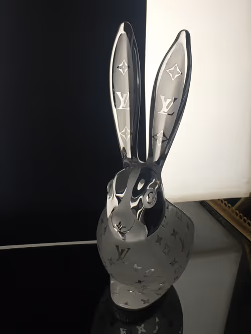 Item #39593655939985855129749082379850820769736281827755441986965108822502260342785 Media