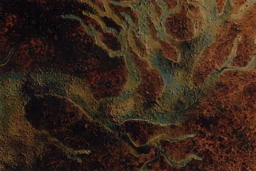 Item #23362206080031759863674021537611628681475652794224112579979904936537143377921 Media