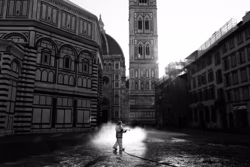 Item #48679334386113124300228803264312006813503011651693068006927871341817015304193 Media