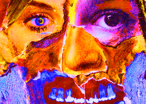 Item #48944328575101291531818828018767881274421194853123784451793656347399548829697 Media