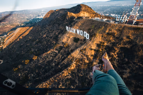 Item #44833295580043660565538524097004029414864051382661630682434875021814973595649 Media