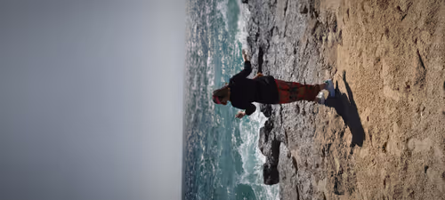 Item #15854051345547538940358171864260483403009845531481112667415573946021068144641 Media