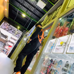 KicksCenter018