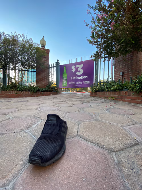 Item #48586363759381503143042118242978001323751418884239391505407157648622364917761 Media