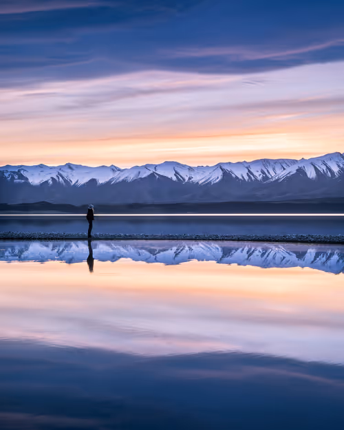 Item #98745491564379547554924435713421898077677728399868739538264606816143975383041 Media