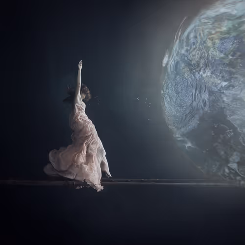 Item #15053791746774206847378132413351543931211387295509872783724080611189948678145 Media