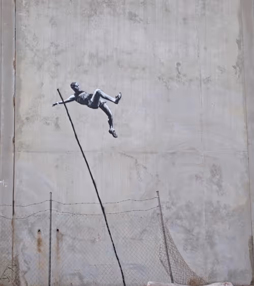 Item #55216672598840708961384749684848616551278129301068730357297170947125953954014 Media