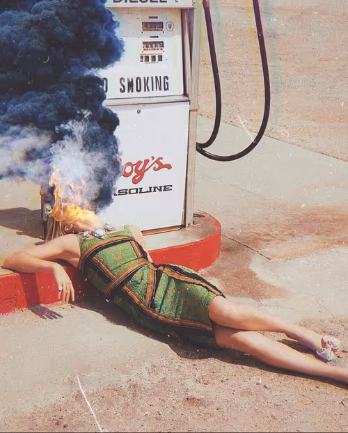 Item #101753459392207884073005542579533137391077031785380586069909448567288330452993 Media