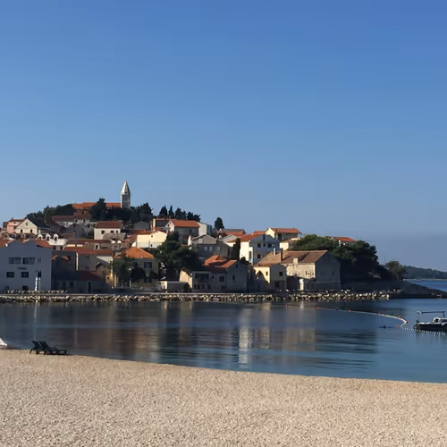 Untitled Collection #64368945