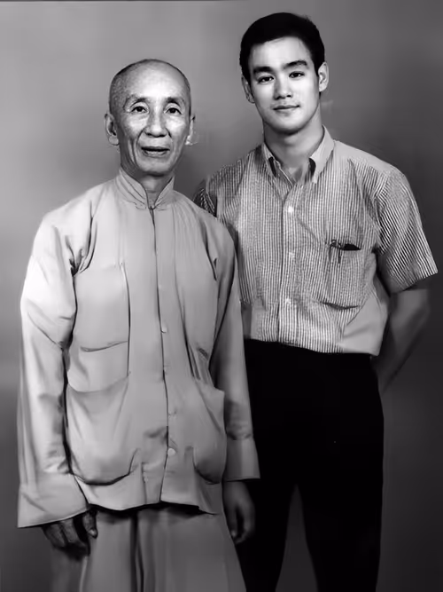 Item #1643078040811062834675010735603562418294476702946501535589901494749277192193 Media