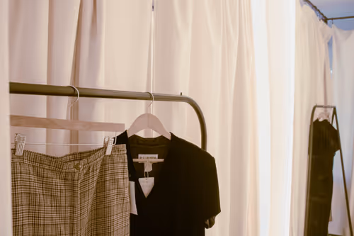 Item #59289559974989153339537177586835071468773347451990406797747693844395464851457 Media