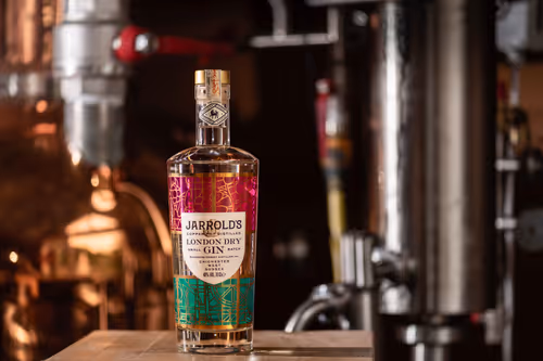 Item #64118371424688958751538633986780976498675570925849482762185158711134444847105 Media