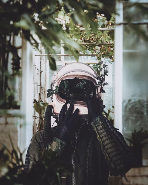 Item #101753459392207884073005542579533137391077031785380586069909448546397609525249 Media