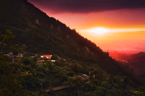 Item #94729080485503513708329965317332491879903775520225674536844109468718652719105 Media