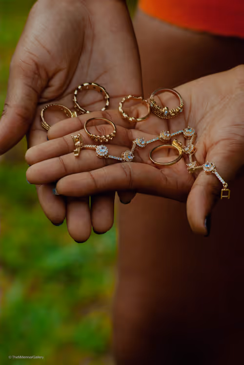 Item #77680806385803038002974622425892190681180482080545789756068769937548472483841 Media