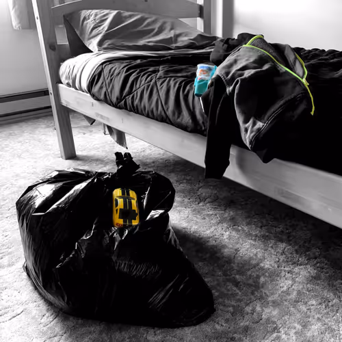 Item #7337393467618356291654315469442299904883152265251669947775861381427753910273 Media