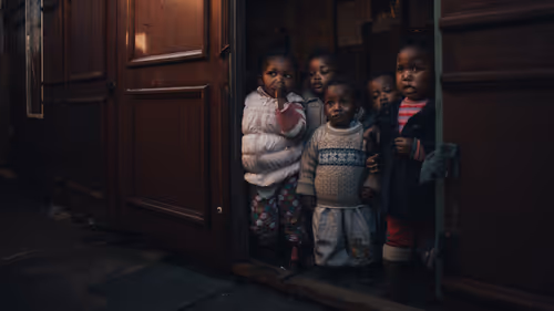 Item #38640678418960091879167073134620808059318826379912893500964934341552202842113 Media