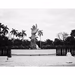 39196298087385513574455305210940211830576481579508059346225421071660580077569