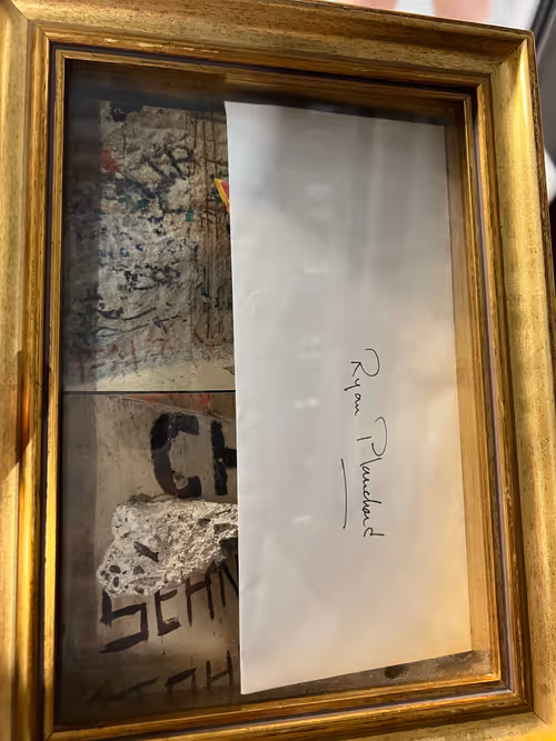 Item #69895845712789826653786545263517762317494824301859345836710210291464572764161 Media