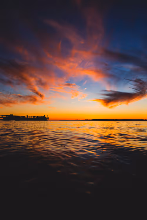 Item #111174009616639200000012101968861275422099781399944675221188828365794536587265 Media