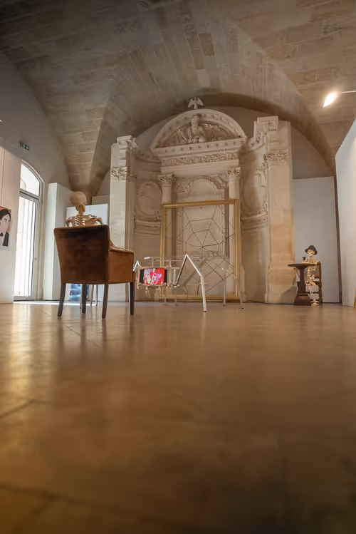 Item #71646257518770613568983710813551014237803002136866425209291834265987610312705 Media