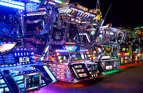 Item #92963587431864462946721240227995934094486654283347262138681599763577175015425 Media