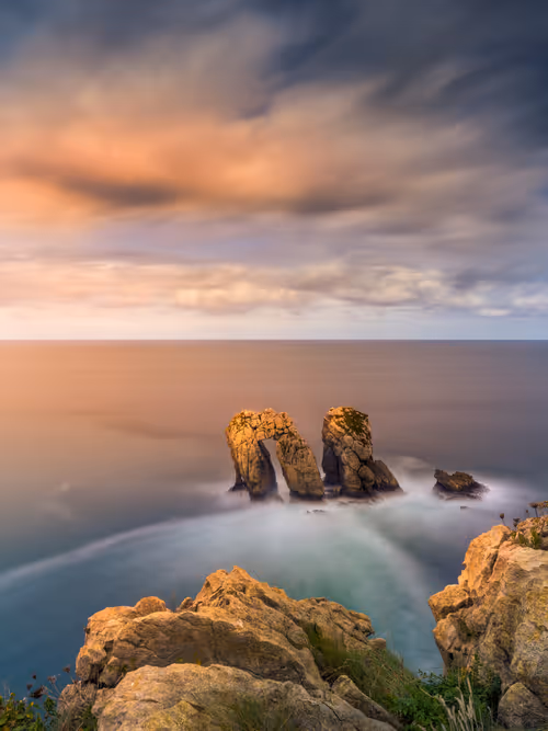 Item #33905874090819082513688943538230910820806372635716531311002980253119098650625 Media