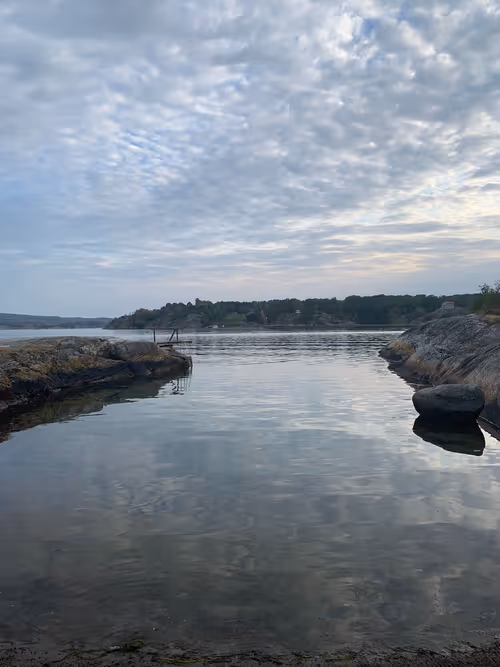 Item #34786585762302583369667834822932763663290229124647368230861745009774058012673 Media