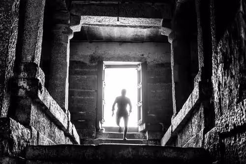 Item #74800516297690452857977710228555166819872385679111197080474916215236574838799 Media