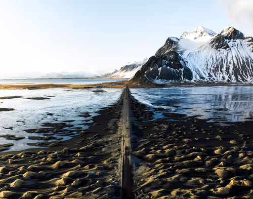 Item #94182127444337811062350356802645001228513611813568193112729855415315725287425 Media