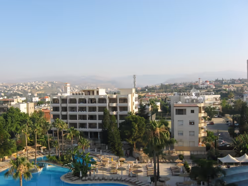 Item #49780404214023394125628081485635193078207366864253774489702248305917868113921 Media