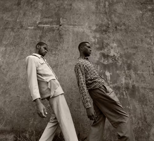 Item #51082641443820473803318409807995596753001585459316189646274989731293333291009 Media