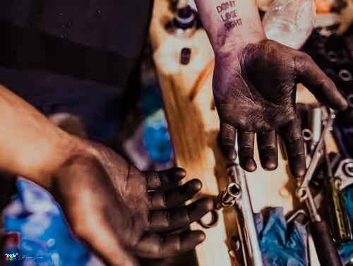 Item #14714425675941428140744687069339670704318230266084554160536609486445251395585 Media