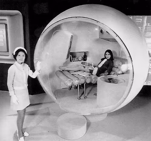 Item #104585296939064515567817846982949415099444678393758648984333423817274561658881 Media