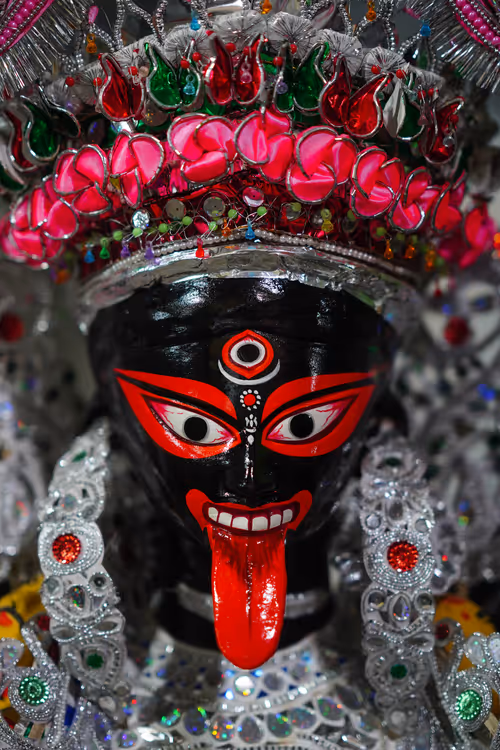 Item #111967298880677850776338953237010740789331740215054614070670721278632236417025 Media