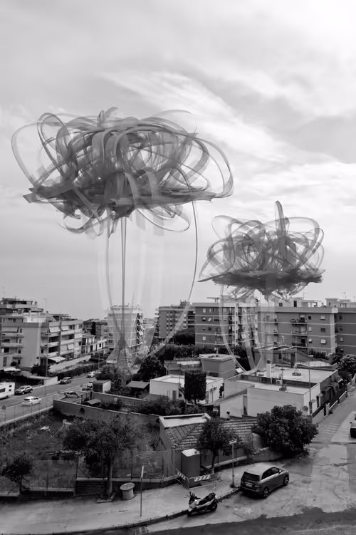 Item #70289046270216540615569387337235414738610929699744131839351085526123940937729 Media