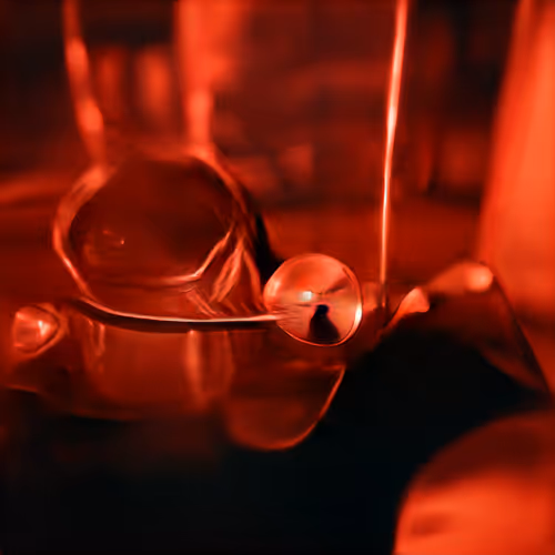 Item #47559451843736372481830899747083495530740509927607212916086401377896606203905 Media