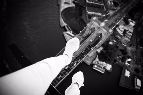 Item #44833295580043660565538524097004029414864051382661630682434875041606182895617 Media